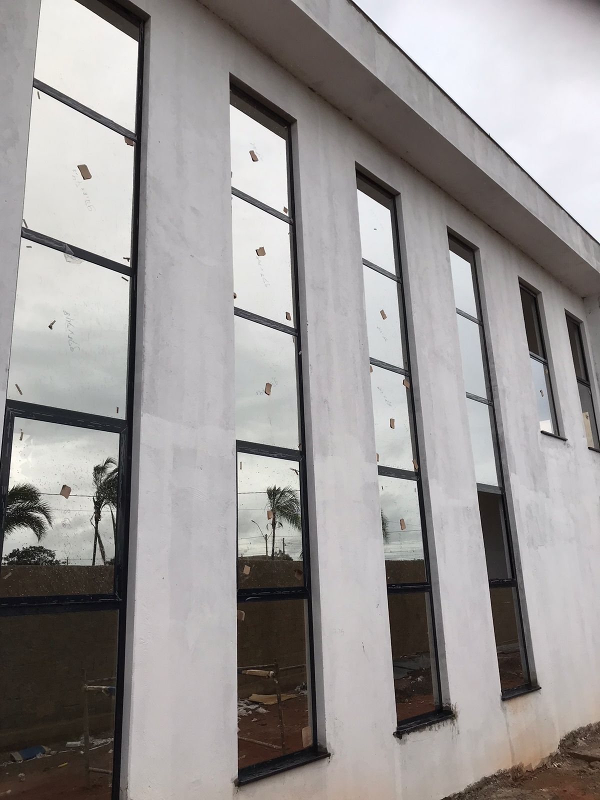 porta de acm instlada