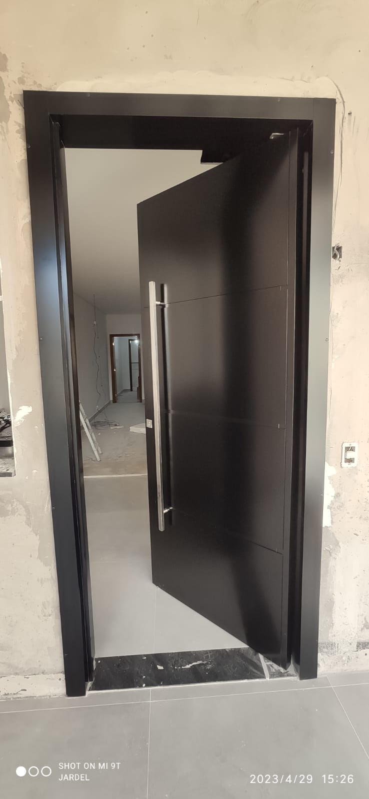 porta de acm instlada