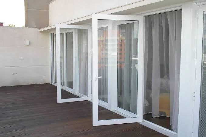 porta de acm instlada